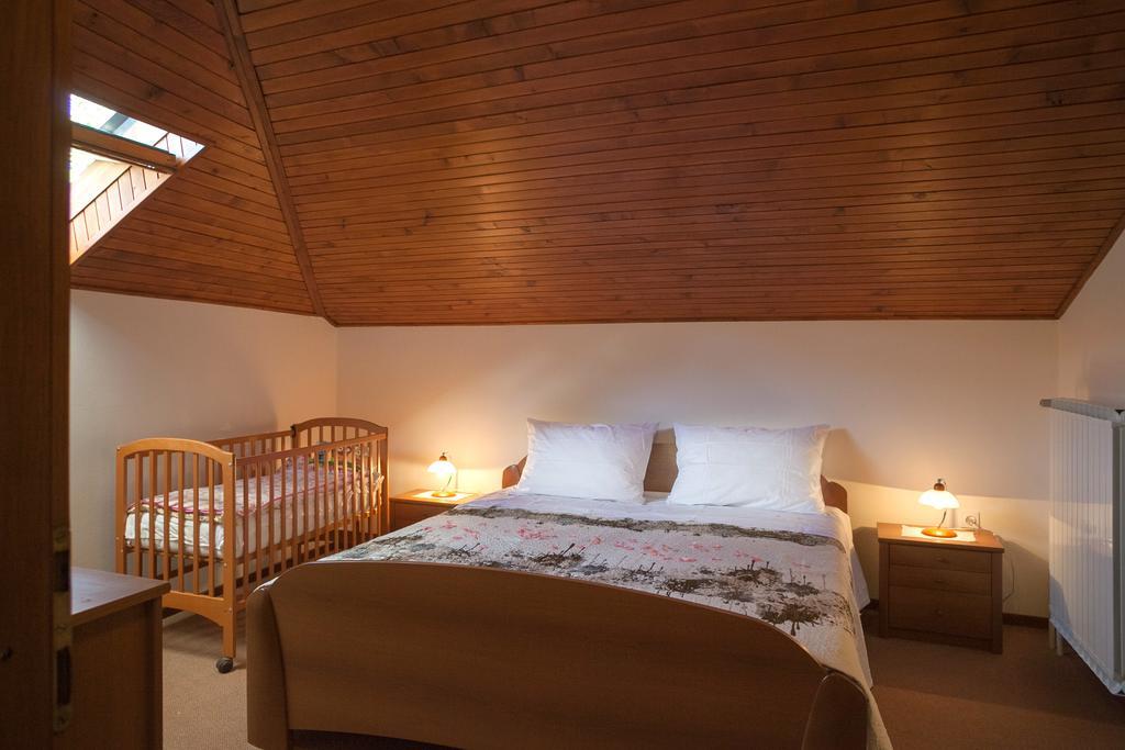 Гостевой дом Janezinovi House Ratecevo Brdo Экстерьер фото