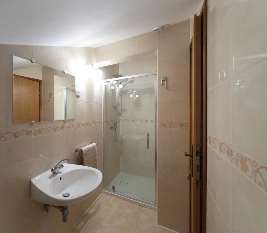 Гостевой дом Janezinovi House Ratecevo Brdo Экстерьер фото